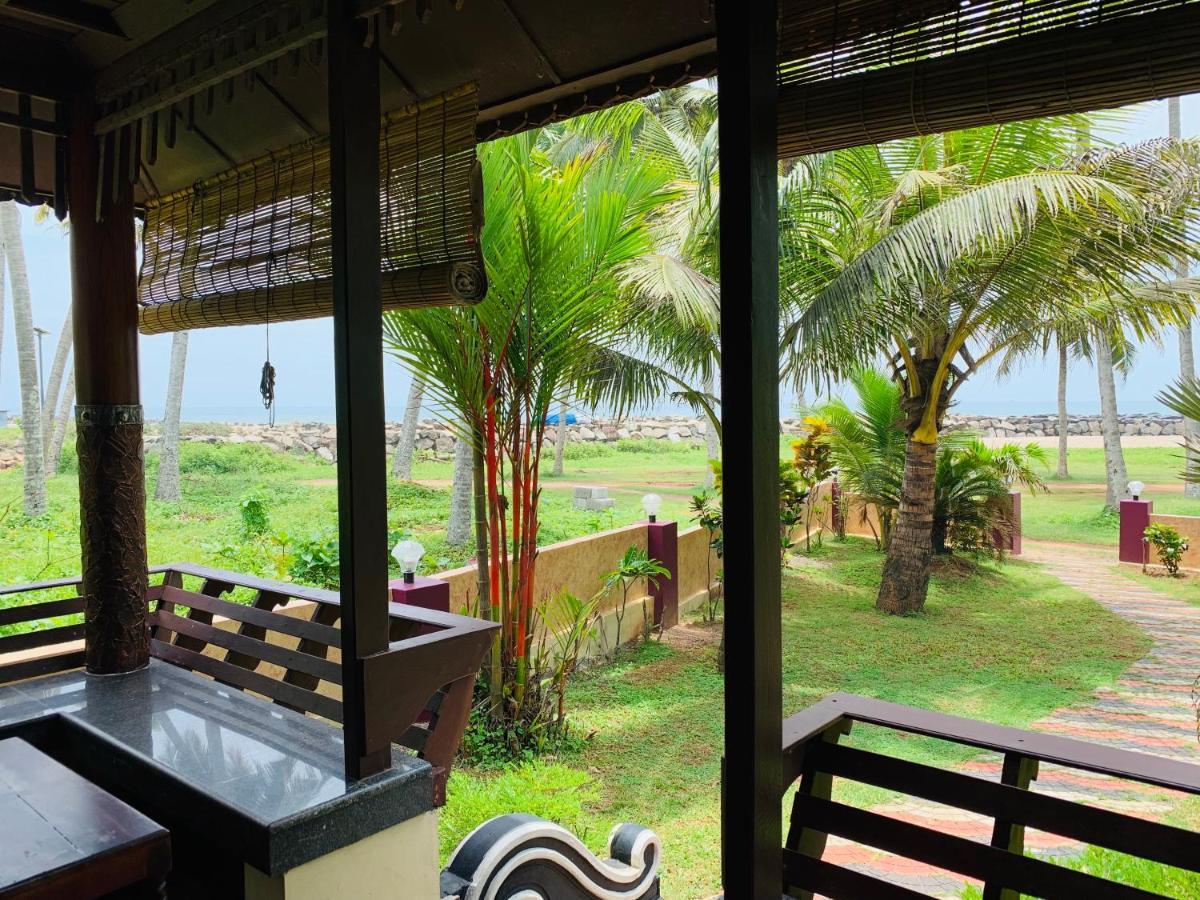 Maadathil Cottages วาร์คาลา ภายนอก รูปภาพ