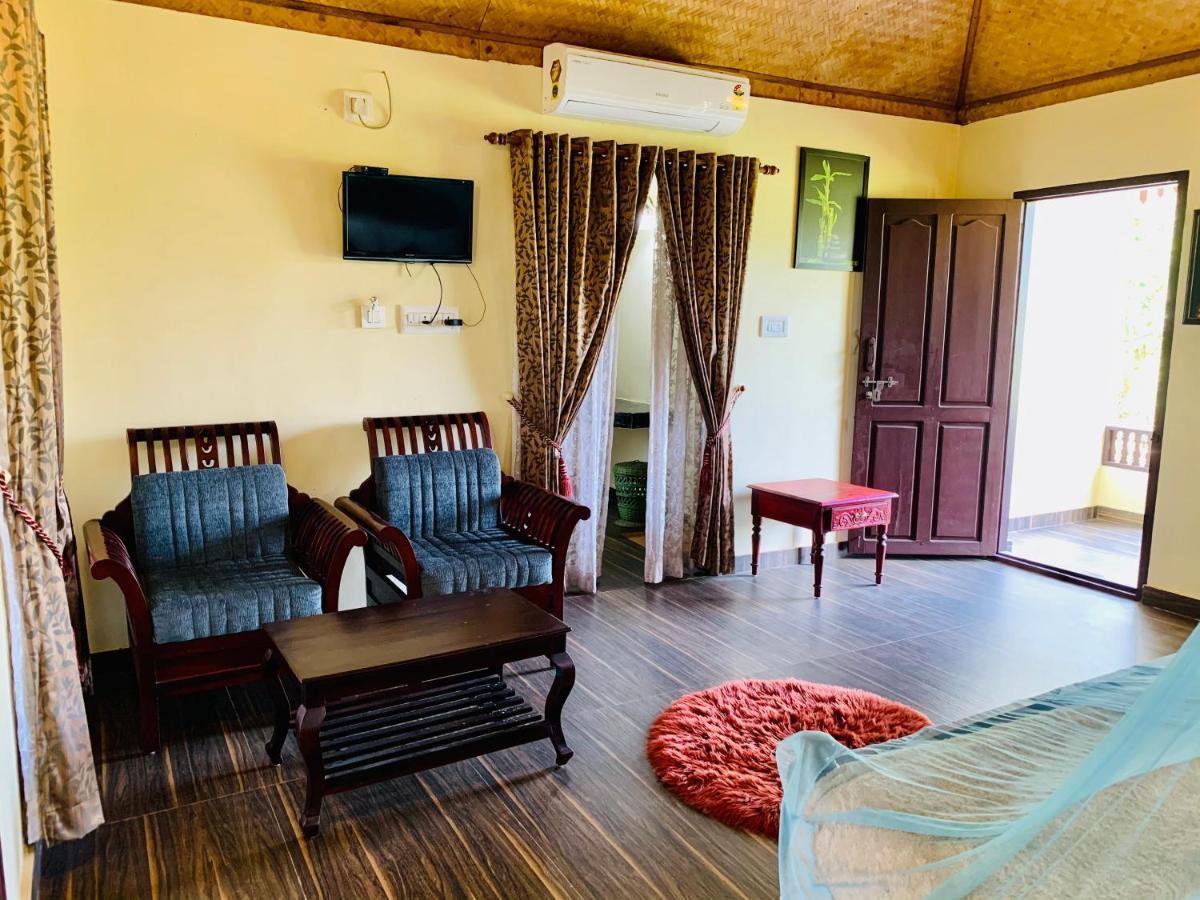 Maadathil Cottages วาร์คาลา ภายนอก รูปภาพ