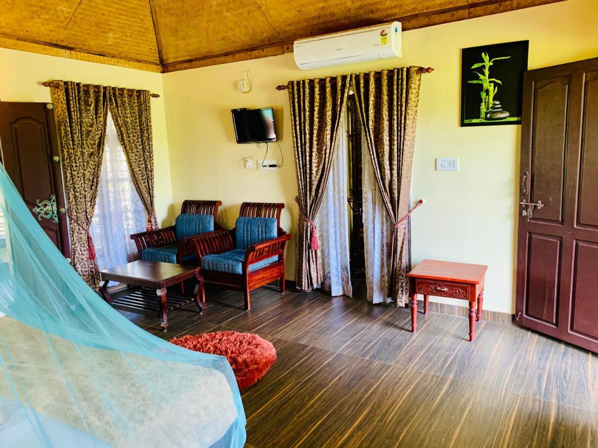 Maadathil Cottages วาร์คาลา ภายนอก รูปภาพ