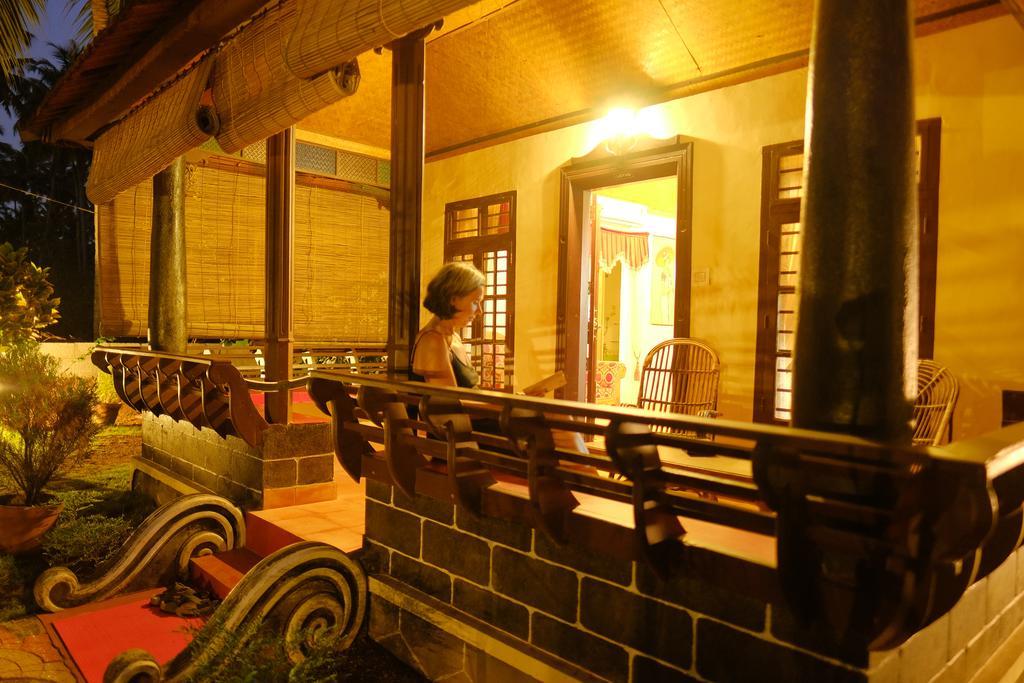 Maadathil Cottages วาร์คาลา ภายนอก รูปภาพ