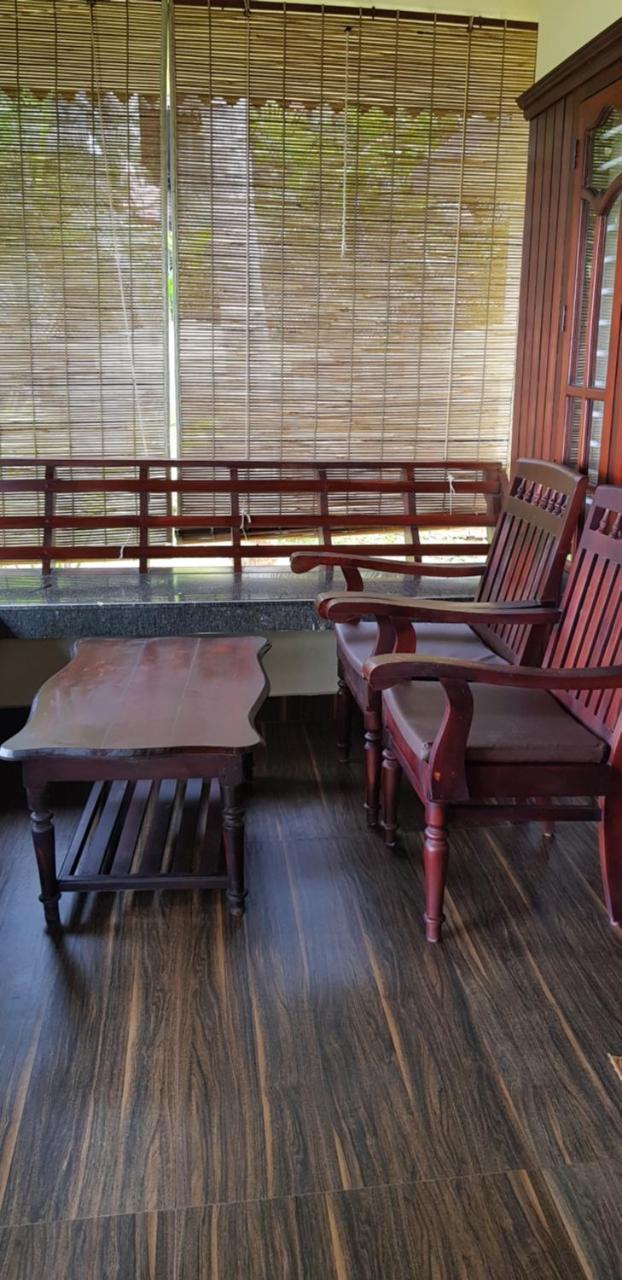 Maadathil Cottages วาร์คาลา ภายนอก รูปภาพ